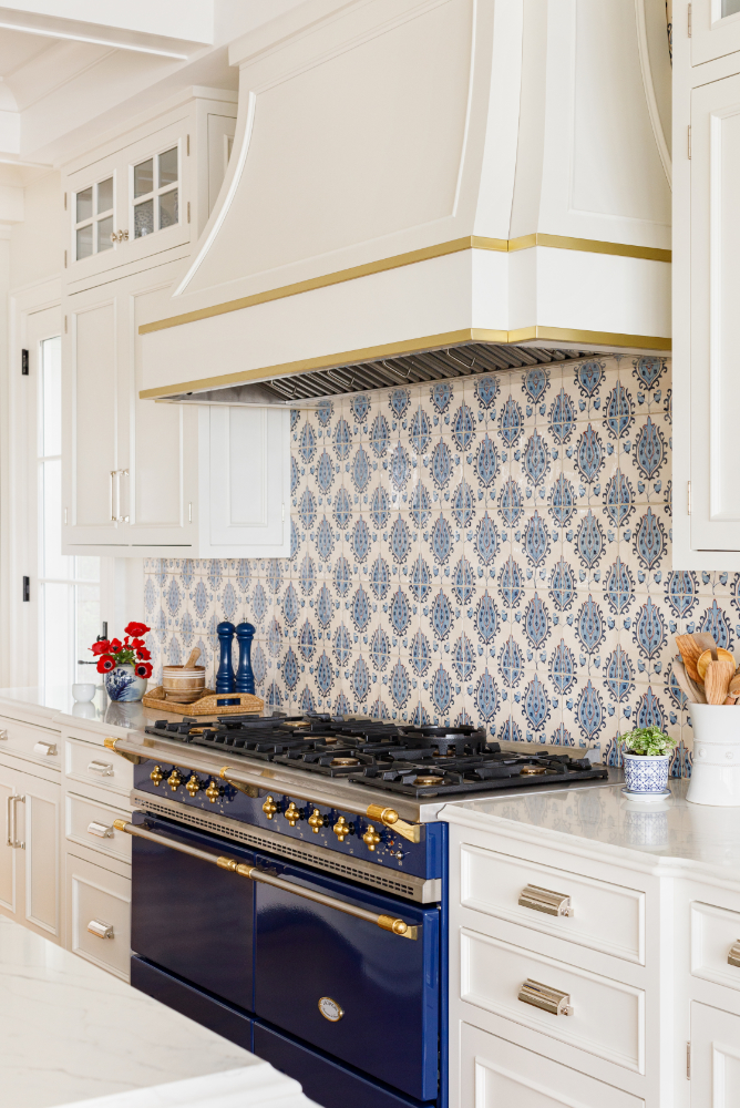 Lacanche range in french blue and brass trim